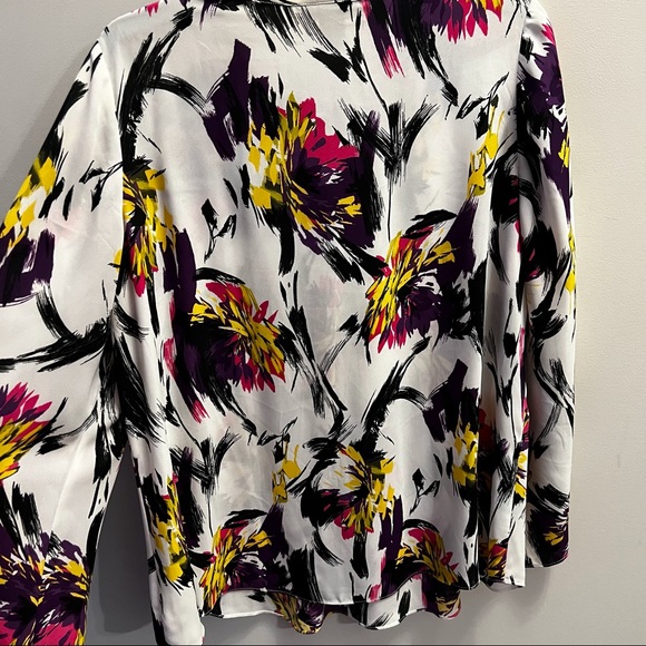 Long Sleeves Floral Top - Picture 4 of 5